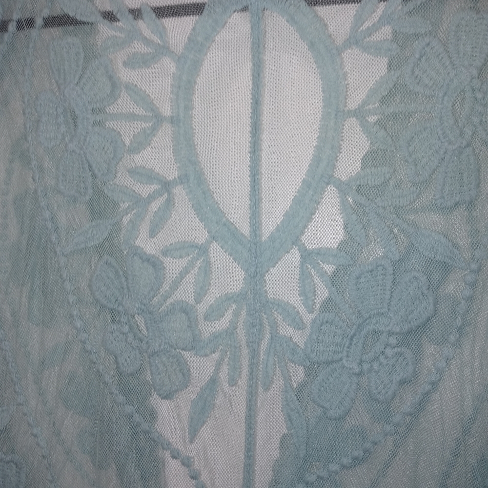 Ember sage Embroidered floral mesh Lace 1/2 Sleeve lingerie cover up M - Picture 10 of 10